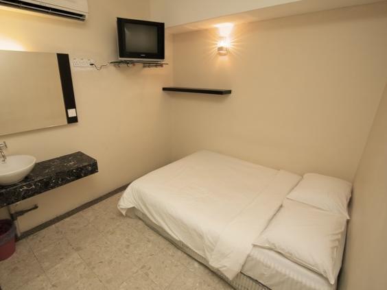 Hotel Zamburger Sg Bakap Kampong Gurun Экстерьер фото