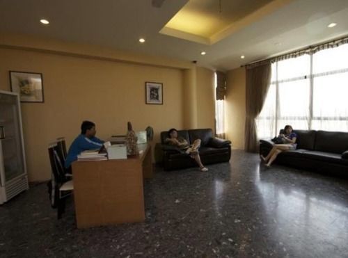 Hotel Zamburger Sg Bakap Kampong Gurun Экстерьер фото